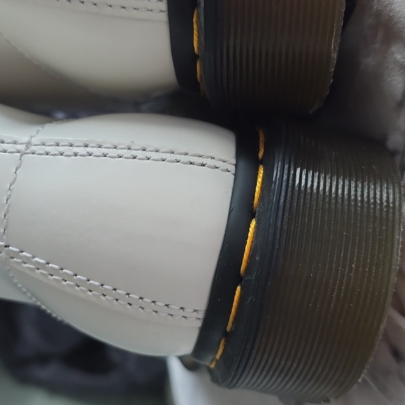 Dr Martens Women's Leather Boots - Picture 3 of 11